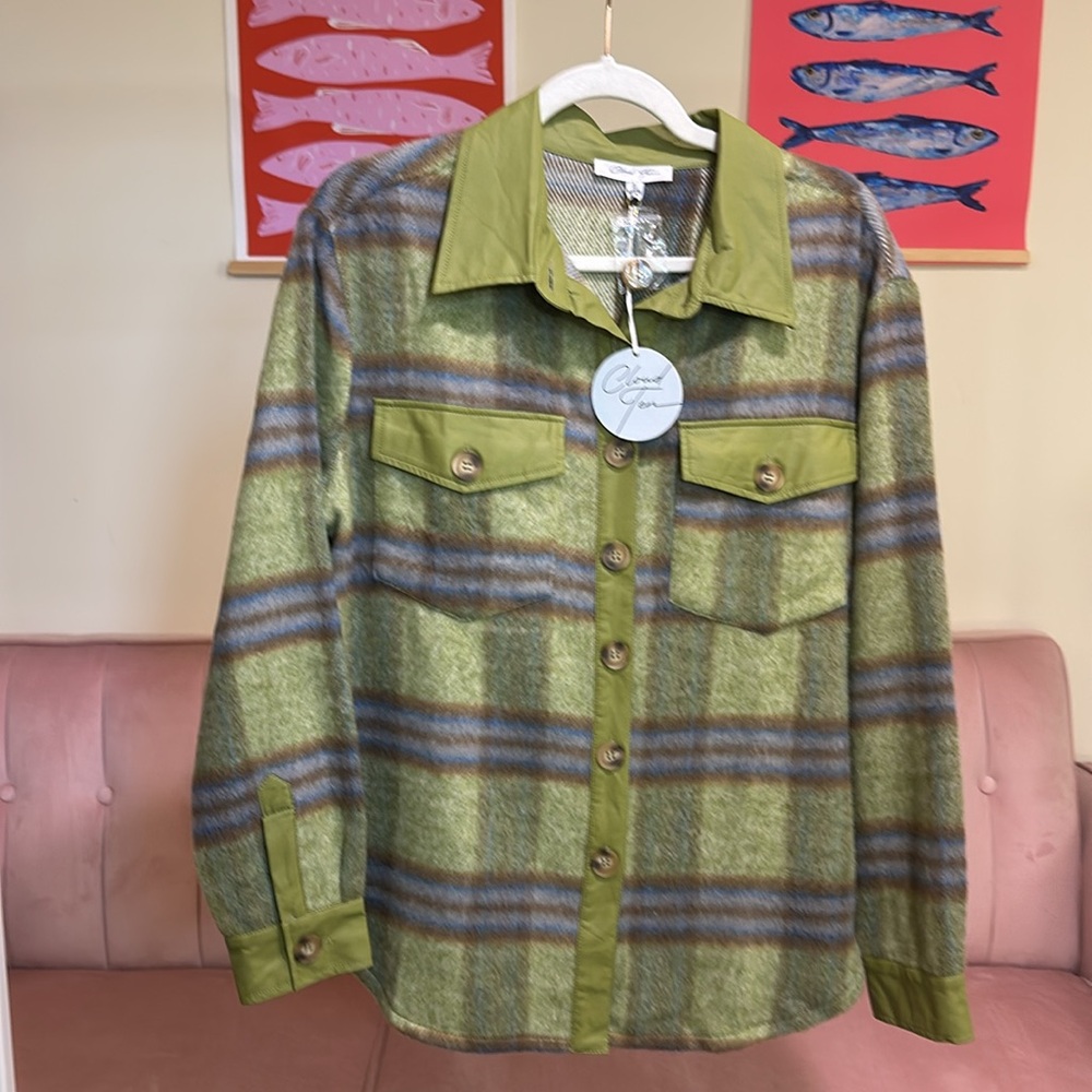 🍁 💠NWT Kiwi Flannel Shacket